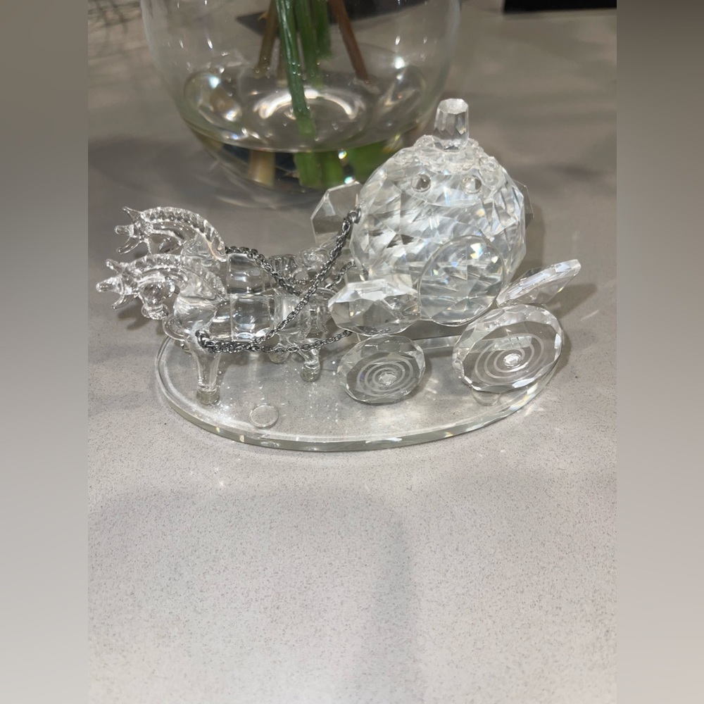 Shannon Crystal By Godinger Wedding Coach Sculpture Figurine